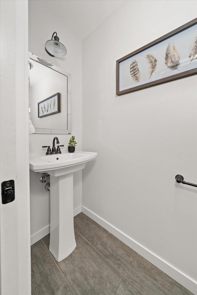 910 E Donegal Ave, Spokane, WA 99223 - photo 26