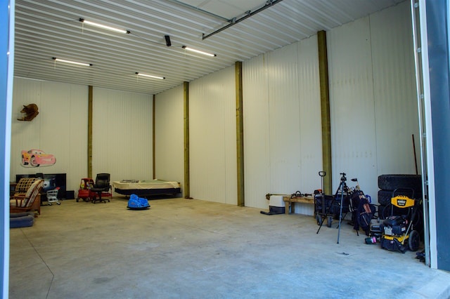 191 Amherst Ln, Newport, WA 99156 - view of garage