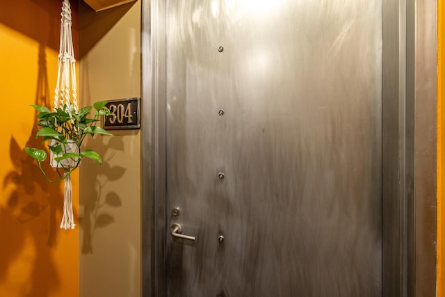 1016 W Railroad Ave Unit 304, Spokane, WA 99201 - photo 2