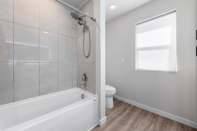 11625 N Alberta Ln, Spokane, WA 99218 - full bathroom featuring shower / washtub combination and wood finished floors
