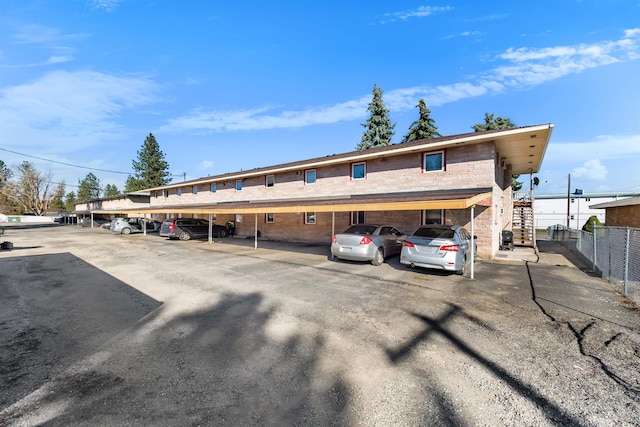6511 N Atlantic St, Spokane, WA 99208 - view of covered parking lot