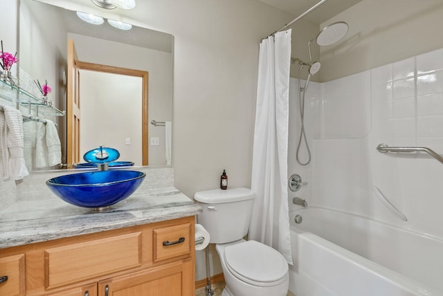 711 W Bolan Ave, Spokane, WA 99224 - bathroom with vanity and shower / tub combo