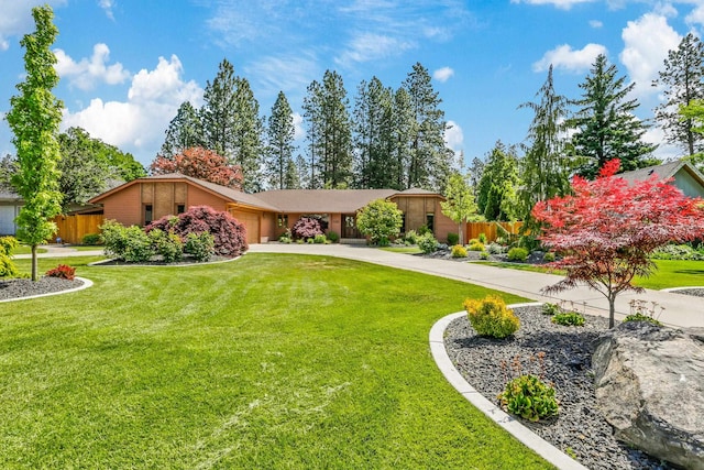 3551 S Lincoln Dr, Spokane, WA 99203 - photo 1