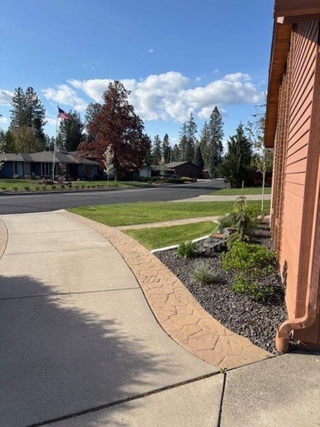 3551 S Lincoln Dr, Spokane, WA 99203 - photo 5