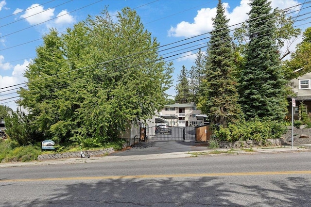 837 S Cowley St Unit 301, Spokane, WA 99202 - photo 2