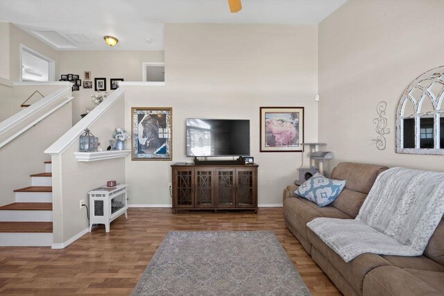 8910 N Oak St, Spokane, WA 99208 - living area featuring wood finished floors and stairway