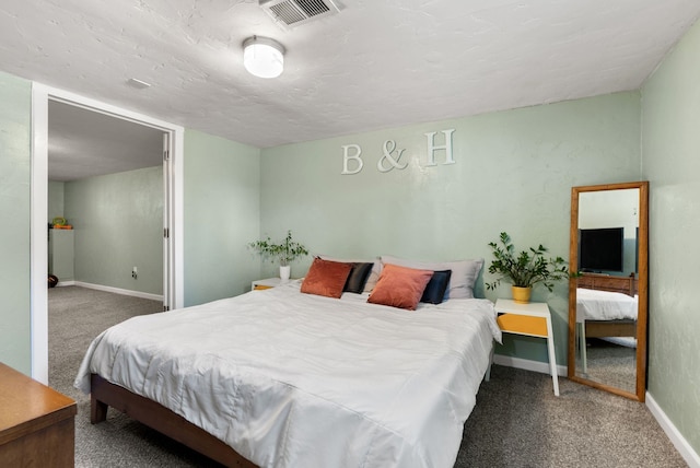 4910 N A St, Spokane, WA 99205 - bedroom with carpet floors