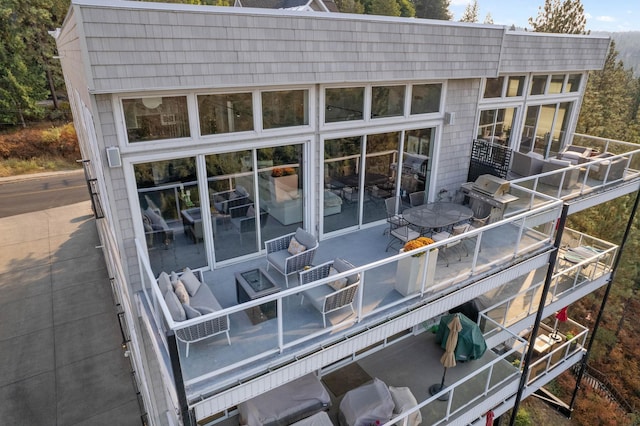 2230 W Riverside Ave # 302, Spokane, WA 99201 - rear view of property