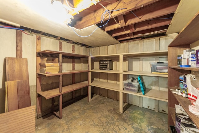 1018 N Fox Rd, Spokane Valley, WA 99206 - view of storage room