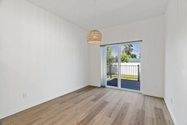2321 E 7th Avenue 2323E 7Th Ave, Spokane, WA 99202 - unfurnished room featuring light wood finished floors and baseboards