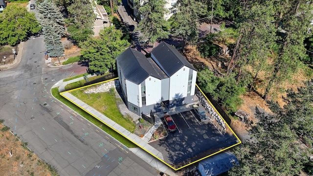 2001 W 7th Ave, Spokane, WA 99204 - aerial overview of property's location with property boundaries highlighted