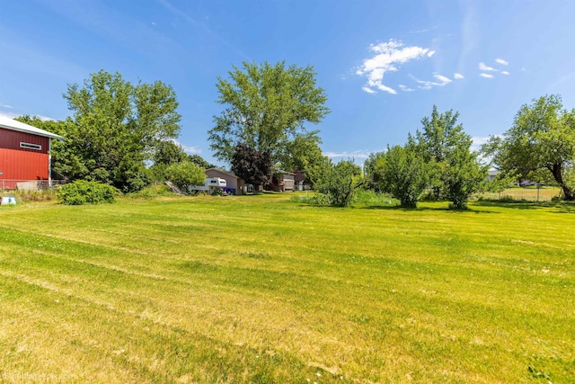 4511 N Stevenson Rd, Otis Orchards, WA 99027 - view of green lawn