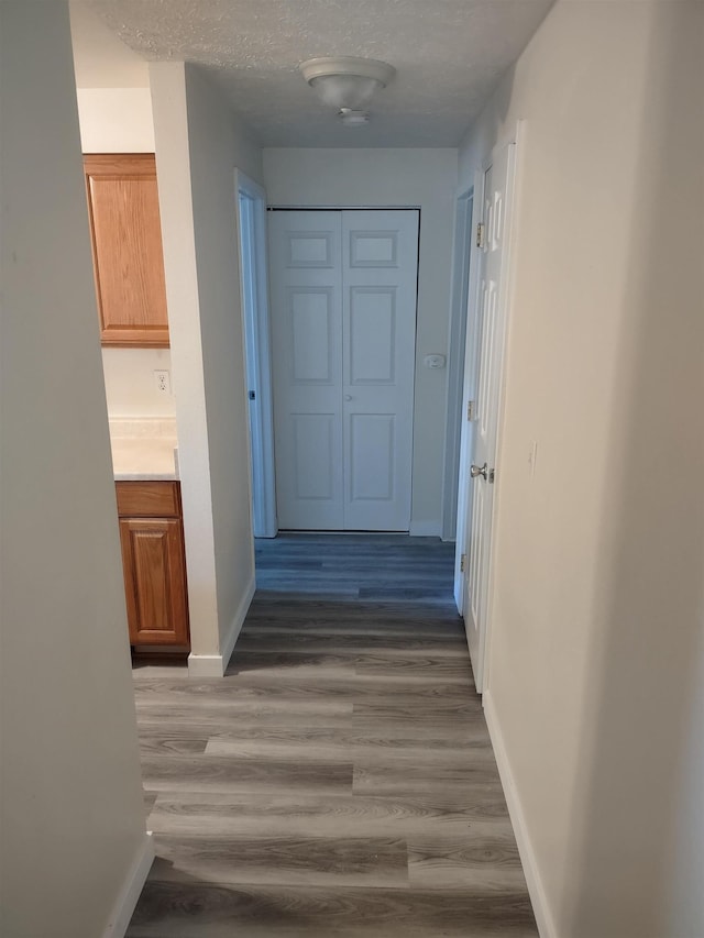 108 E Weile Ave # 1, Spokane, WA 99208 - hall with light wood-type flooring and a textured ceiling