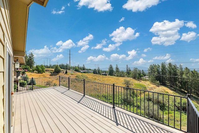 7014 E Columbia Dr, Spokane, WA 99217 - view of wooden terrace