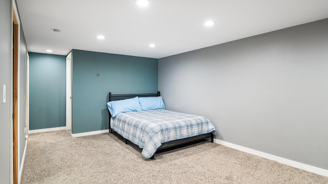 6121 N Belt St, Spokane, WA 99205 - carpeted bedroom featuring recessed lighting and baseboards
