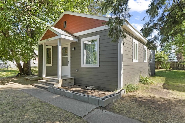 10124 N Wellen Ln, Spokane, WA 99218 - view of shotgun-style home