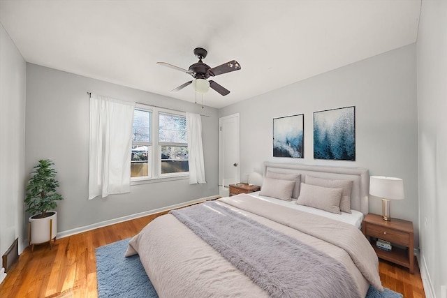 2828 S Arthur St, Spokane, WA 99203 - bedroom featuring light wood-style floors and ceiling fan