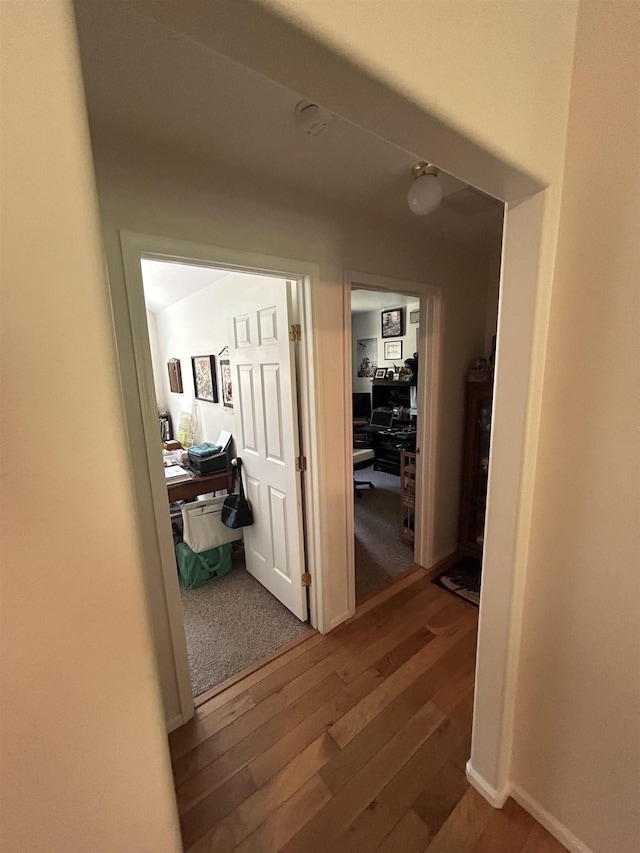 603 W Dennison-Chattaroy Rd, Deer Park, WA 99006 - hallway with hardwood / wood-style flooring