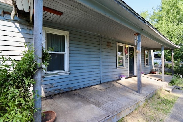 114 S Vine St, Latah, WA 99018 - view of porch