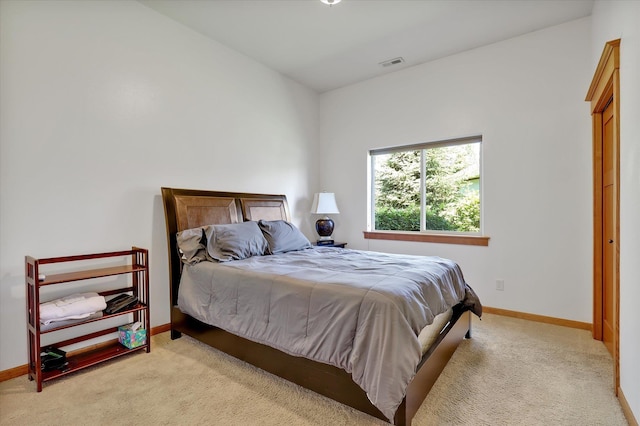 11425 N Lloyd Charles Ln, Spokane, WA 99218 - bedroom featuring carpet flooring