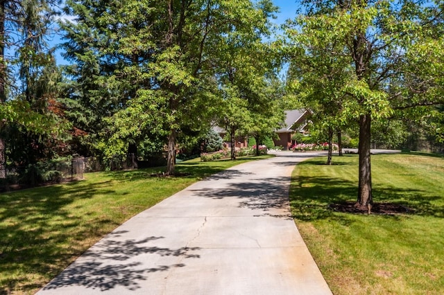 1807 E Pinegate Ln, Spokane, WA 99224 - view of home's community with driveway