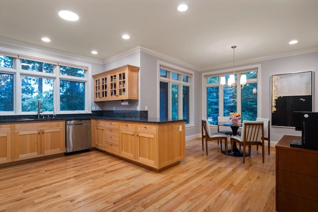 1807 E Pinegate Ln, Spokane, WA 99224 - kitchen featuring stainless steel dishwasher, a chandelier, a peninsula, light wood-type flooring, and ornamental molding