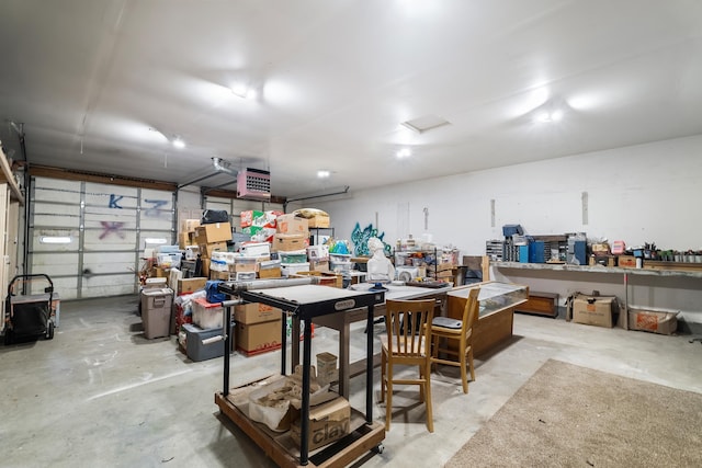 8715 W Antler Rd, Deer Park, WA 99006 - view of garage