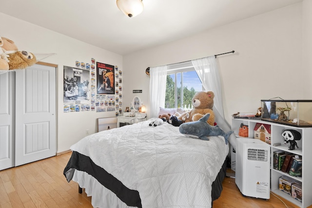 20902 S Ritchey Rd, Spokane, WA 99004 - bedroom featuring wood finished floors