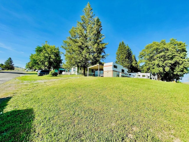 view of grassy yard