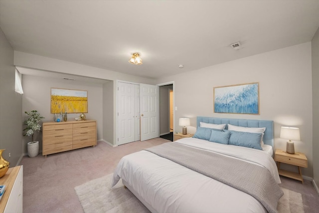 6419 W Skagit Ave, Spokane, WA 99208 - bedroom featuring light carpet and a closet