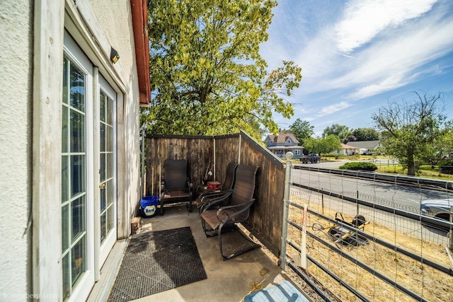 803 E Queen Ave, Spokane, WA 99207 - view of balcony