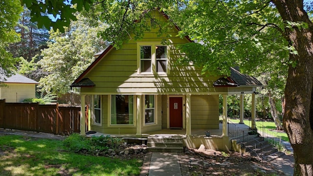 1428 E 18th Ave, Spokane, WA 99203 - view of front of house featuring covered porch