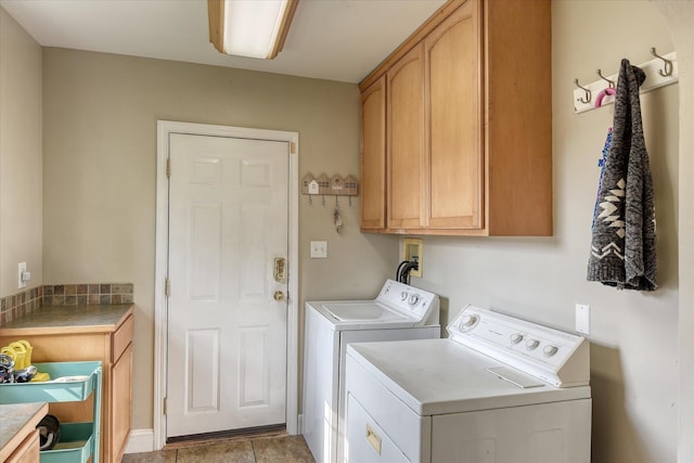 703 E Lacrosse Ave, Spokane, WA 99207 - laundry room with separate washer and dryer and cabinet space