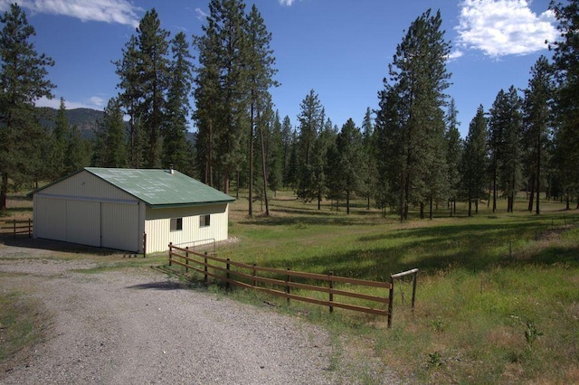 1425 N Chapin Rd, Evans, WA 99126 - view of pole building featuring a forest view
