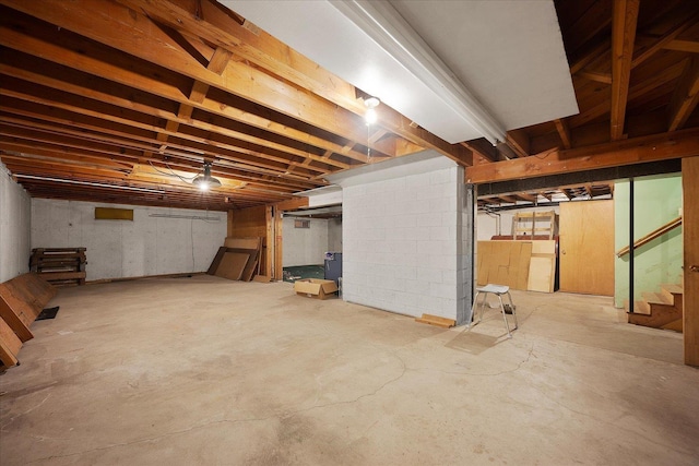 40010 N Newport Hwy, Elk, WA 99009 - unfinished below grade area featuring stairway