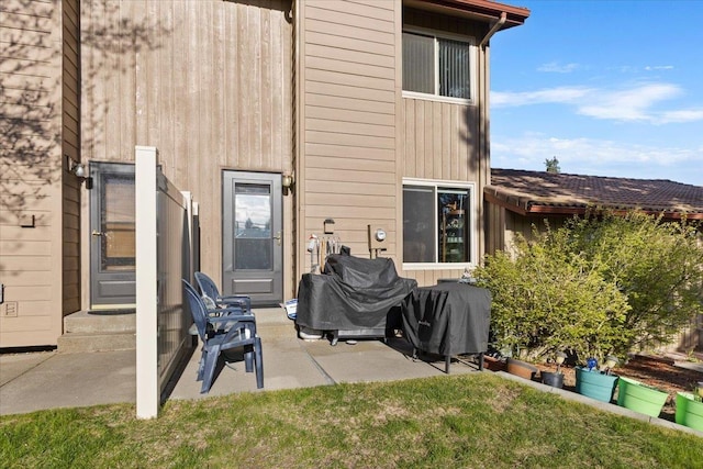 3714 S Alder Cir, Spokane, WA 99223 - back of house featuring a patio area and a lawn