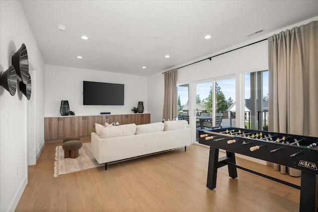 5257 S Falcon Point Ct, Spokane, WA 99224 - playroom featuring light wood-style floors and recessed lighting