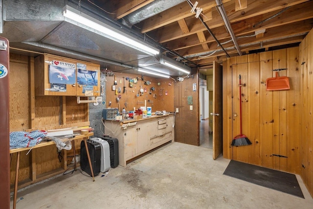 11322 E 18th Ave, Spokane, WA 99206 - unfinished basement featuring a workshop area