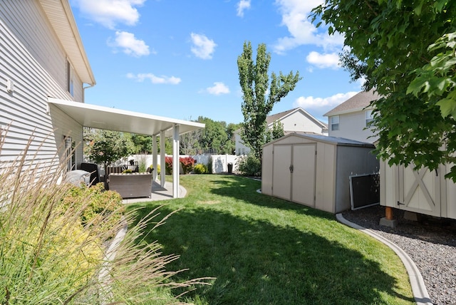 1611 W Tieton Ave, Spokane, WA 99208 - fenced backyard featuring a storage shed