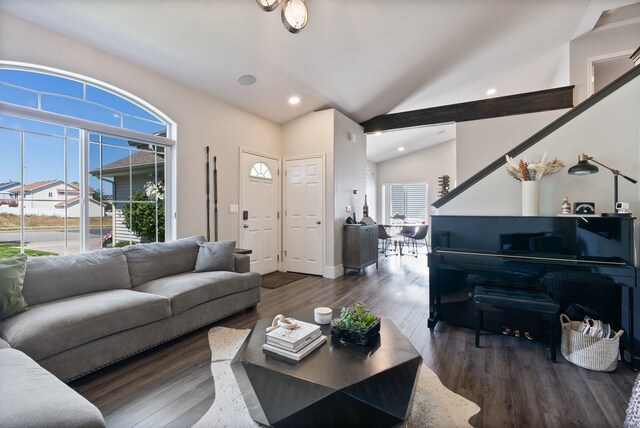 1611 W Tieton Ave, Spokane, WA 99208 - living area featuring wood finished floors, recessed lighting, and high vaulted ceiling