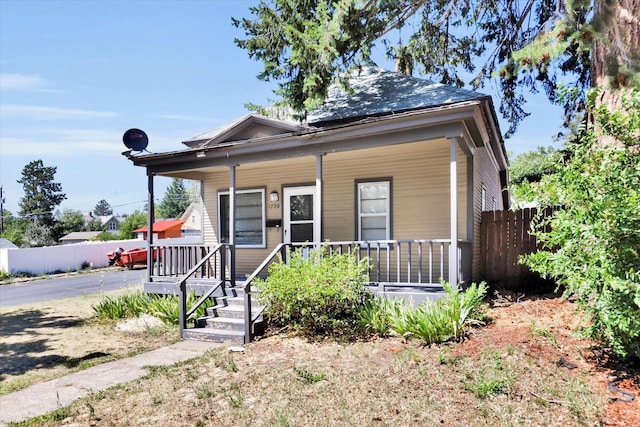 1728 W Spofford Ave, Spokane, WA 99205 - bungalow-style house featuring covered porch