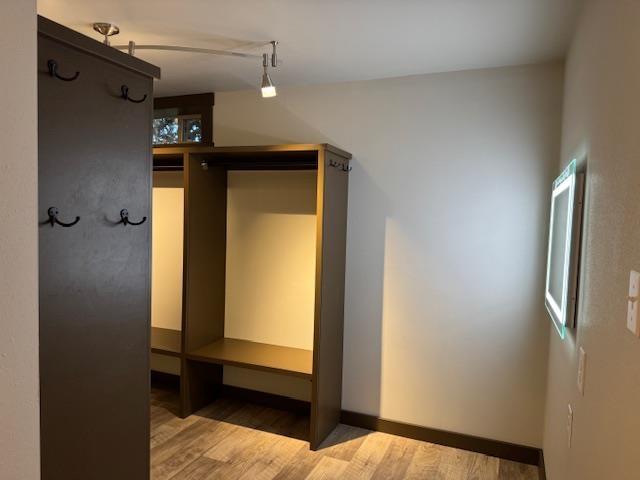 6412 N Fotheringham St, Spokane, WA 99208 - view of closet