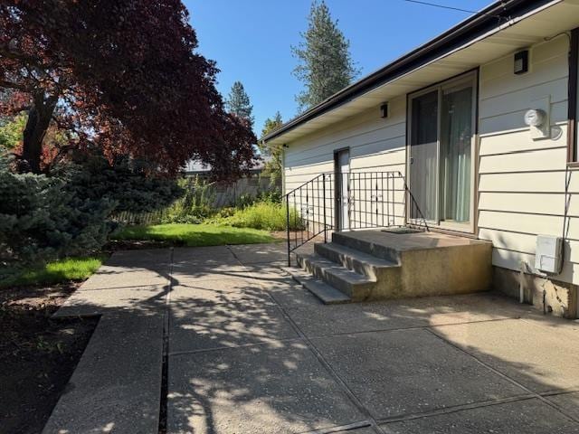 6412 N Fotheringham St, Spokane, WA 99208 - view of patio / terrace