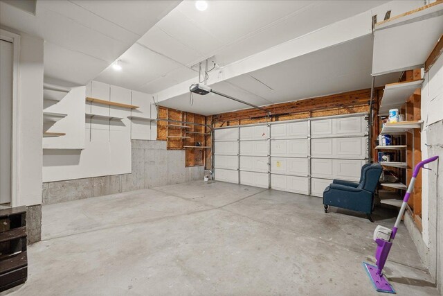 4407 E 14th Ave, Spokane, WA 99212 - garage with a garage door opener