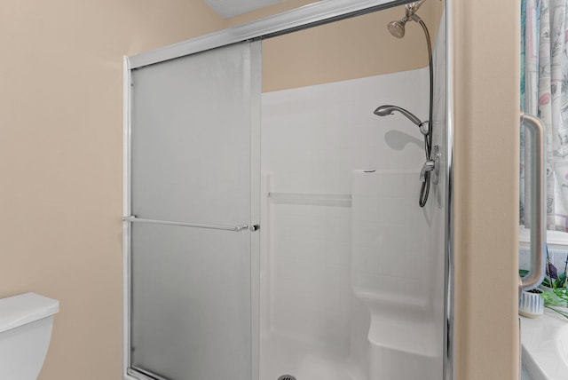 3421 S Mcdonald St, Spokane Valley, WA 99206 - full bath featuring a shower stall and toilet
