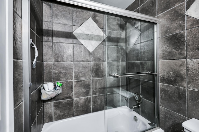 5917 N Addison St, Spokane, WA 99208 - full bath featuring shower / bath combination with glass door and toilet