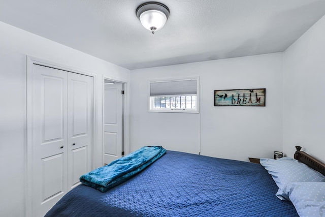 5917 N Addison St, Spokane, WA 99208 - bedroom with a closet