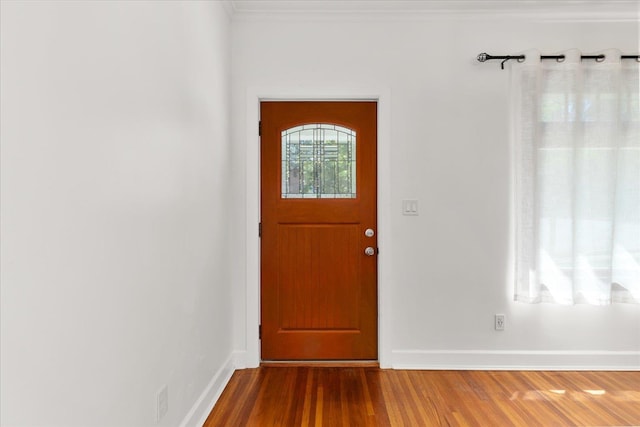 1728 S Adams St, Spokane, WA 99203 - foyer entrance with wood finished floors and crown molding