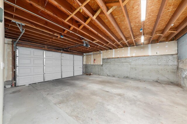 1728 S Adams St, Spokane, WA 99203 - garage with a garage door opener
