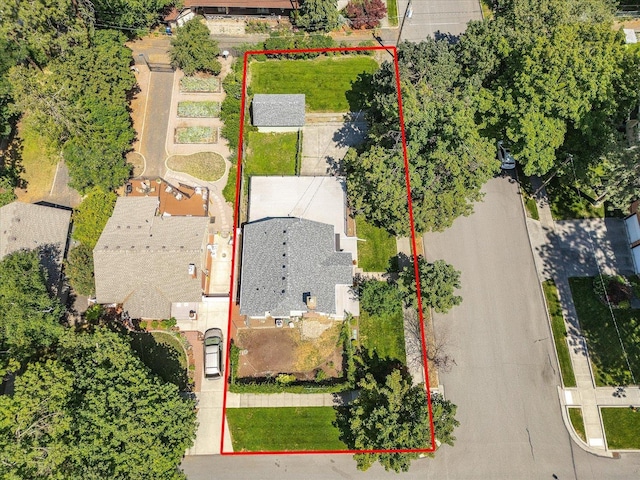1728 S Adams St, Spokane, WA 99203 - aerial view of property and surrounding area with property parcel outlined